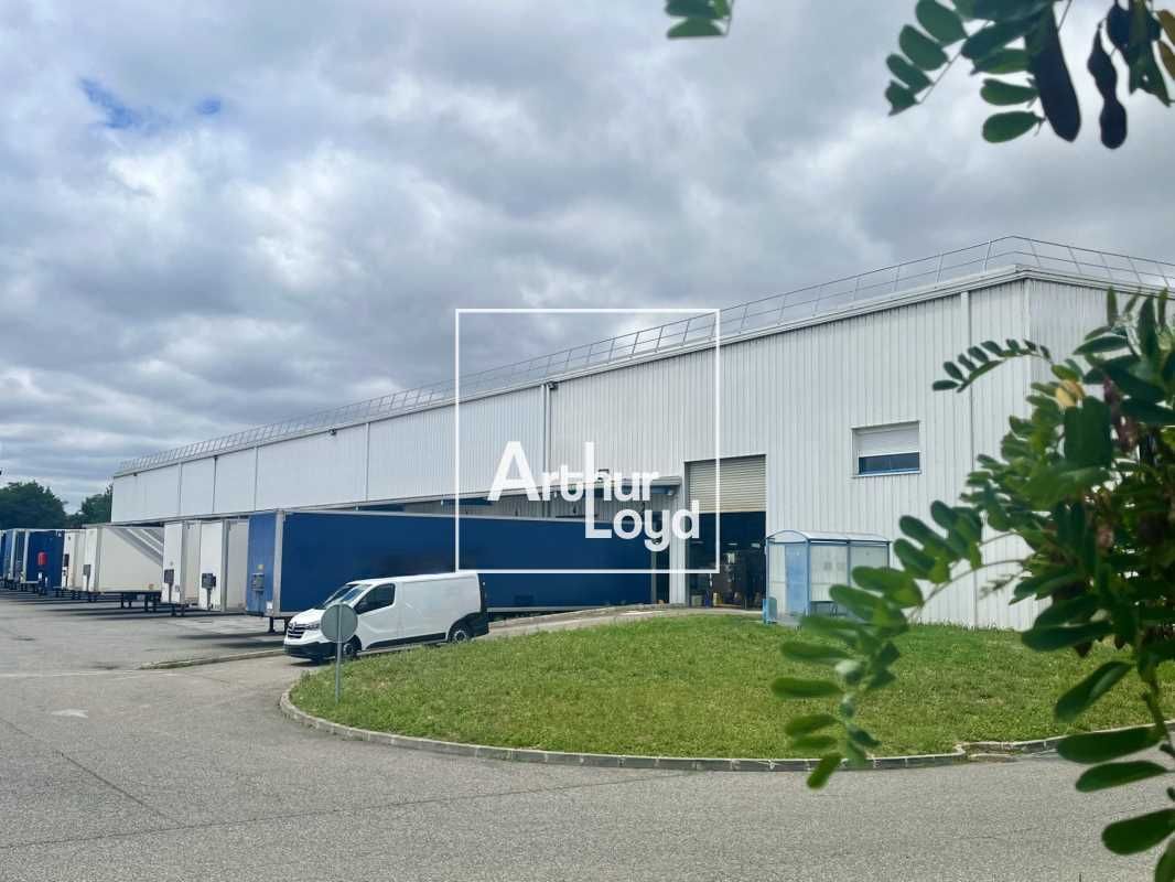 ENTREPÔT/MESSAGERIE A LOUER - BRUGUIERES ZONE EUR