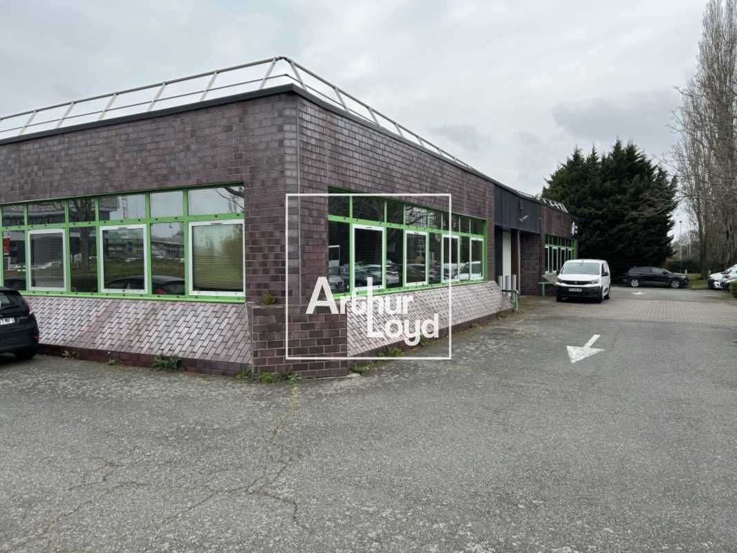 Nous vous proposons à la location, des bureaux sp