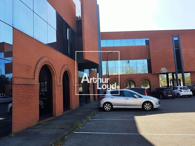 Nous vous proposons à la location plusieurs surfa