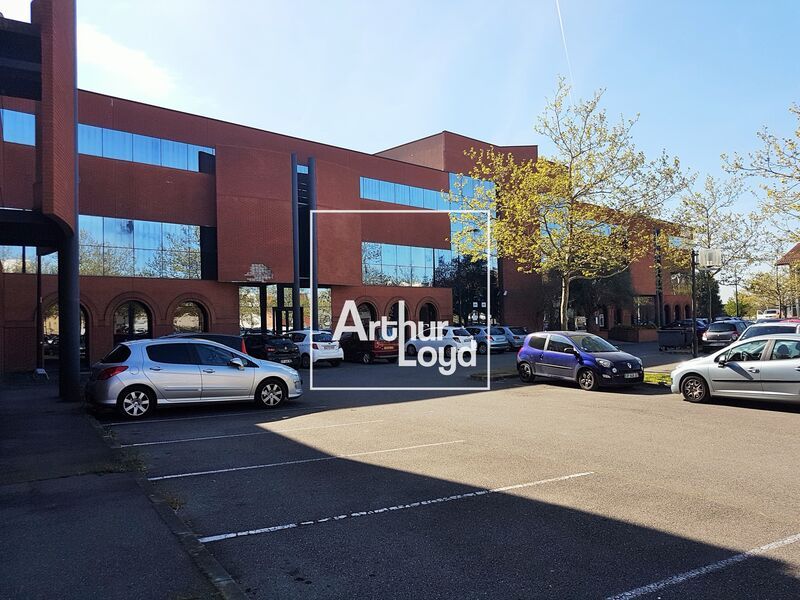 Nous vous proposons à la location plusieurs surfa