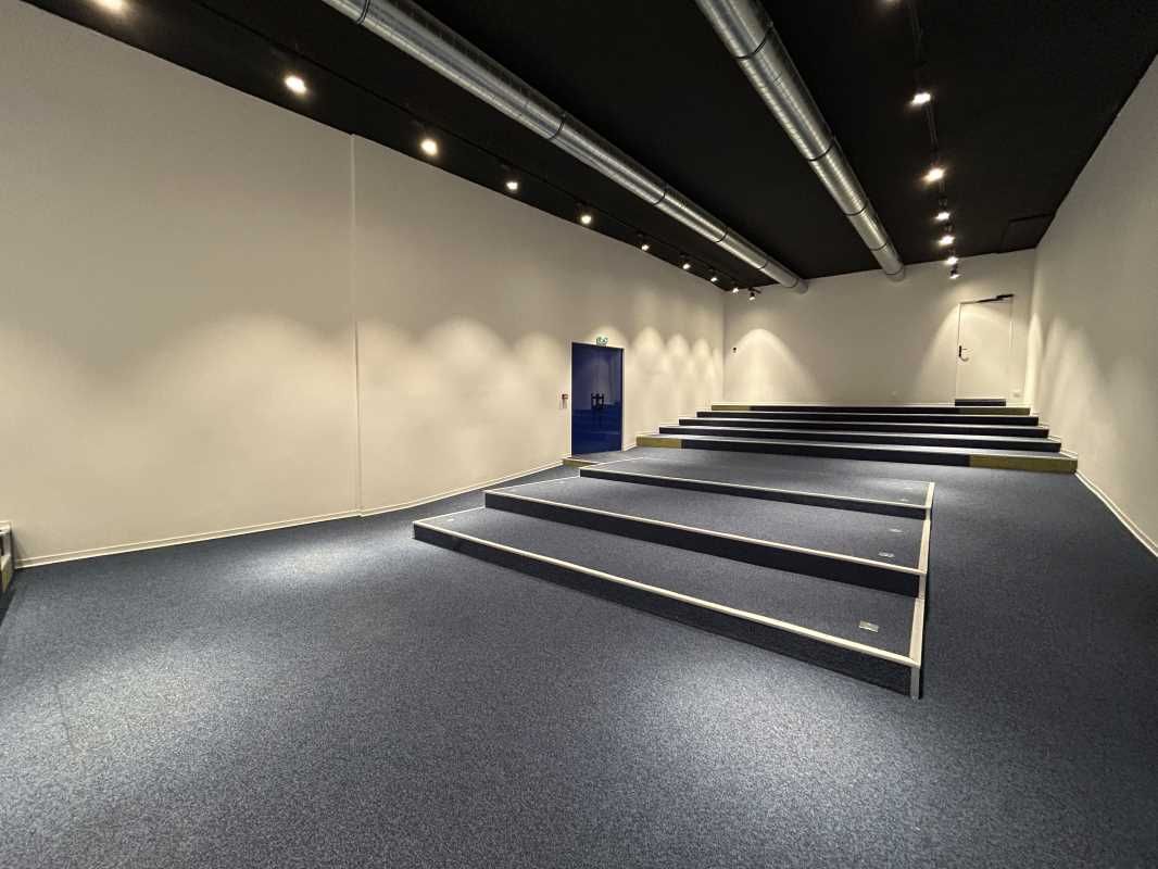 Arthur Loyd propose à la location des locaux amén