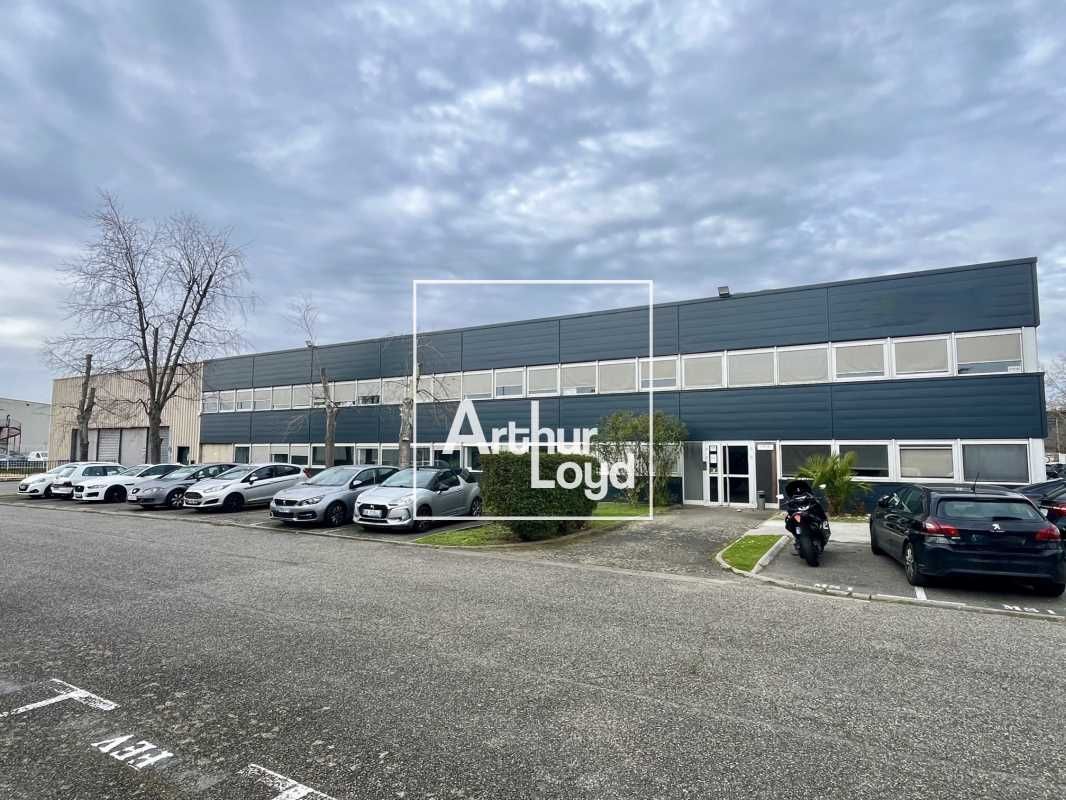 BLAGNAC - À PROXIMITÉ IMMÉDIATE DE L' AÉROPORT  A