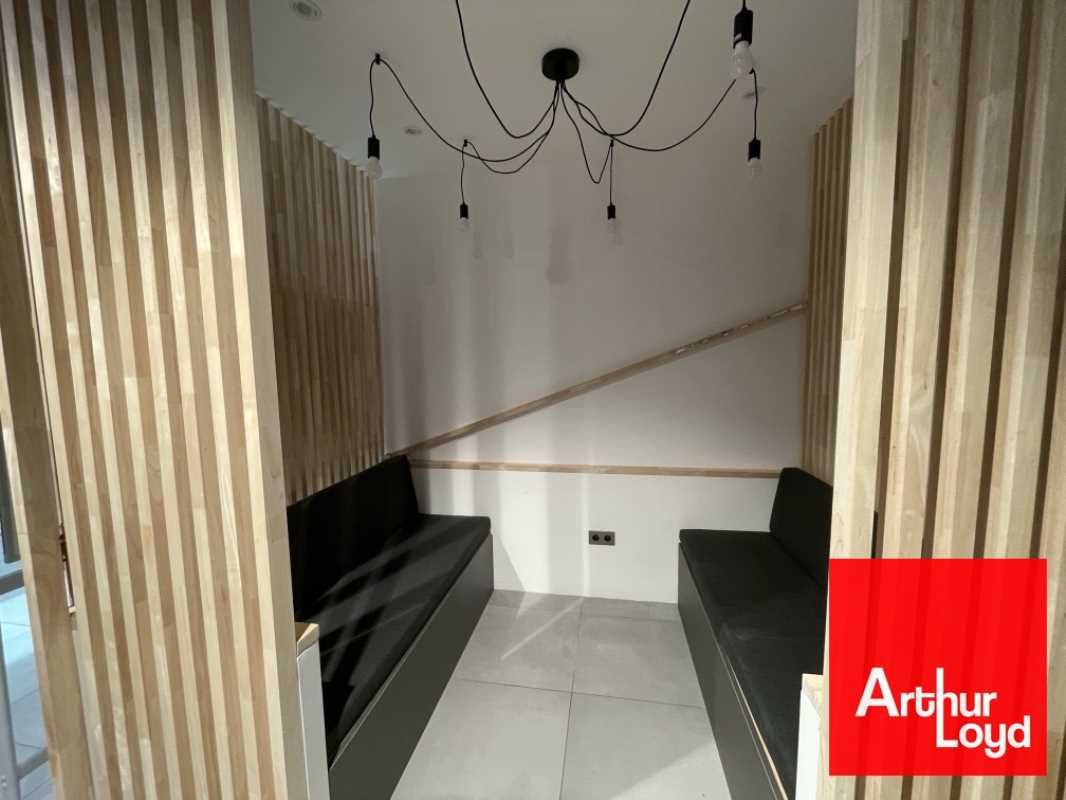 Situés dans un immeuble très récent livré en 2022