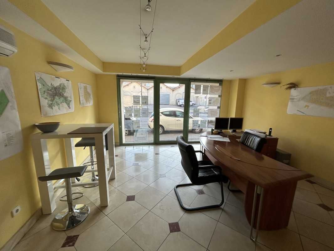 Arthur Loyd vous propose à la vente un local comm