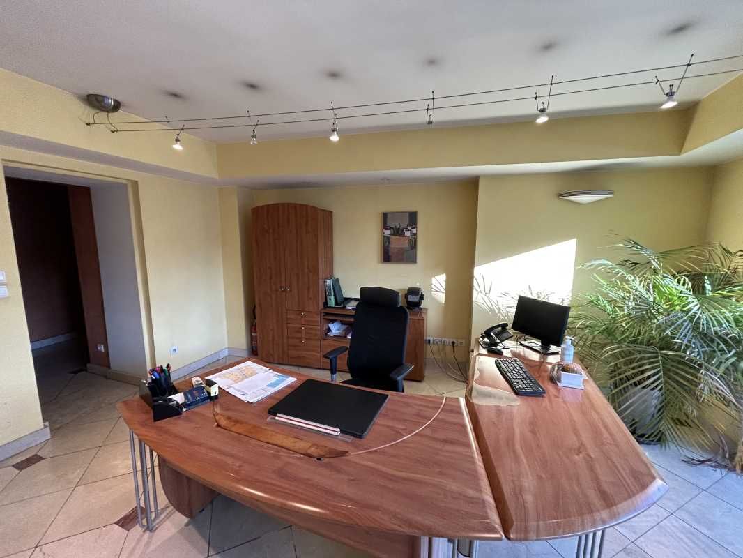 Arthur Loyd vous propose à la vente un local comm