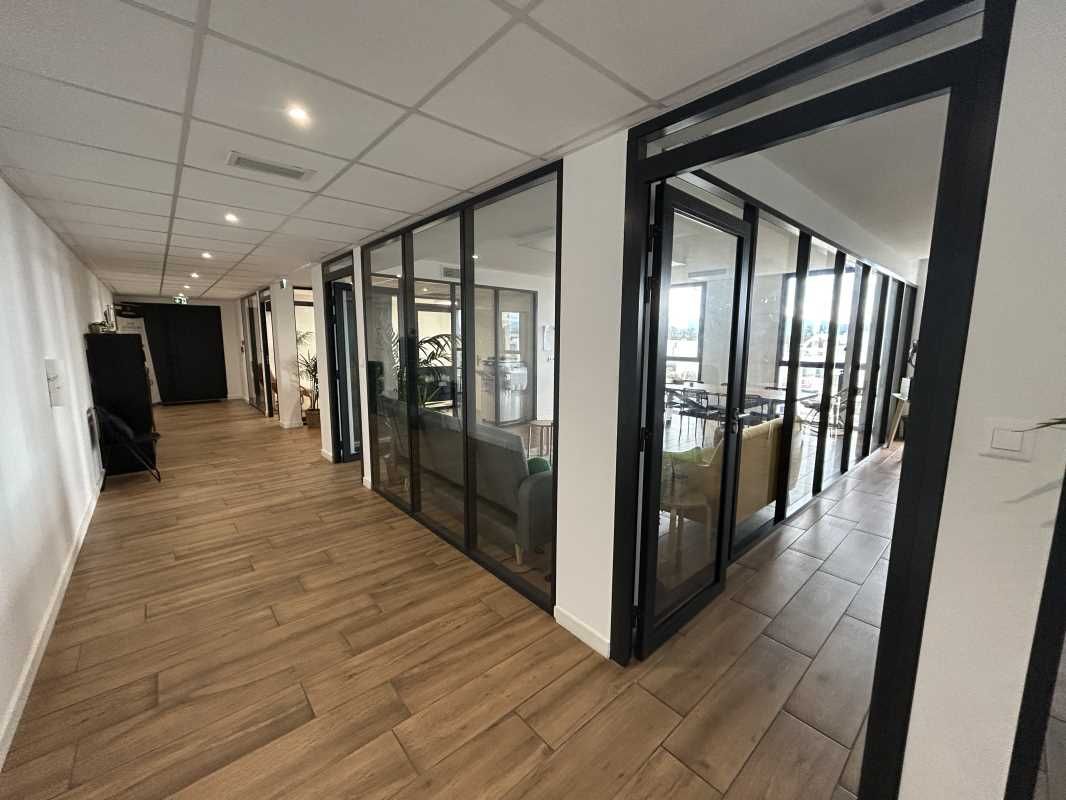 Arthur Loyd vous propose à la location des bureau