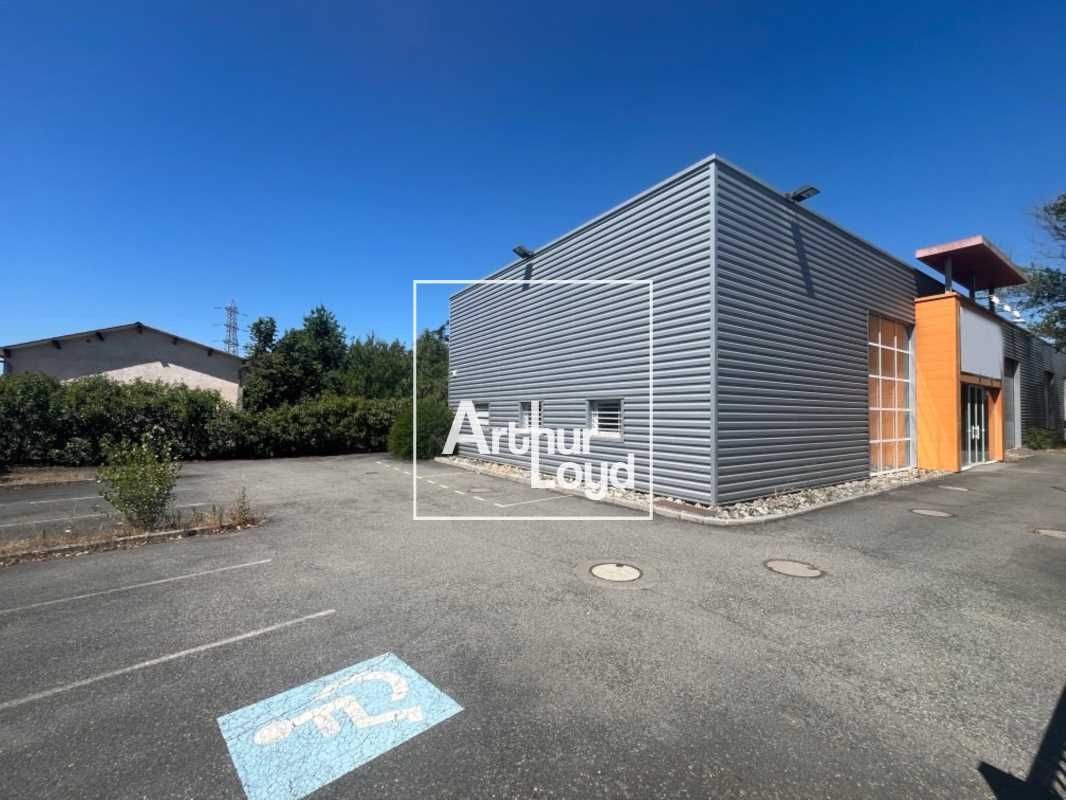 TOULOUSE SESQUIERES  A proximité immédiate du pér