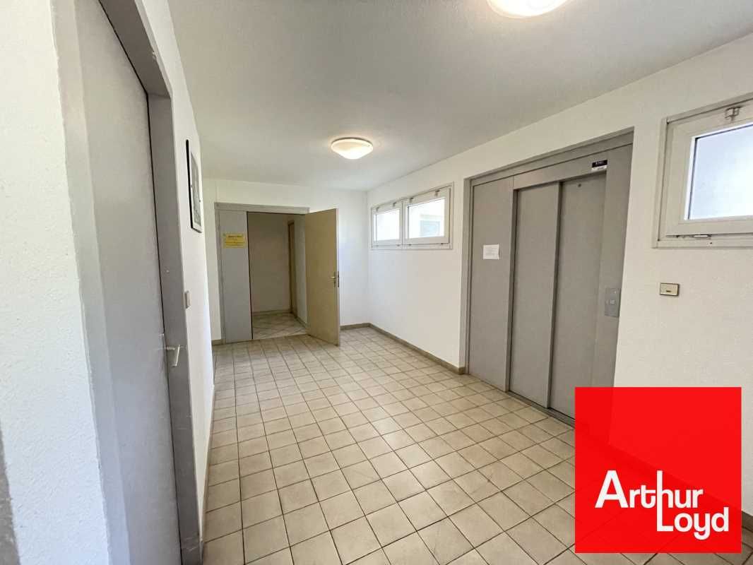 Dans le secteur Près d'Arènes et à proximité immé