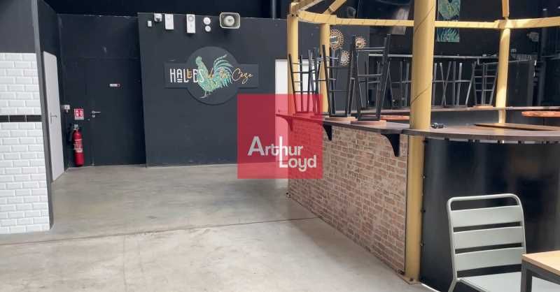 Découvrez ce local commercial exceptionnel de pla