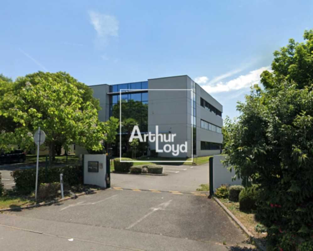 Idéalement situés dans la dynamique zone de Basso