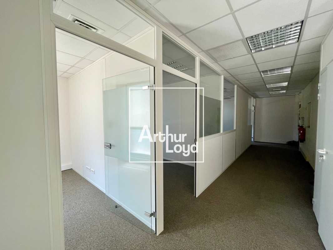 Idéalement situés en 1ère ligne du boulevard Salv