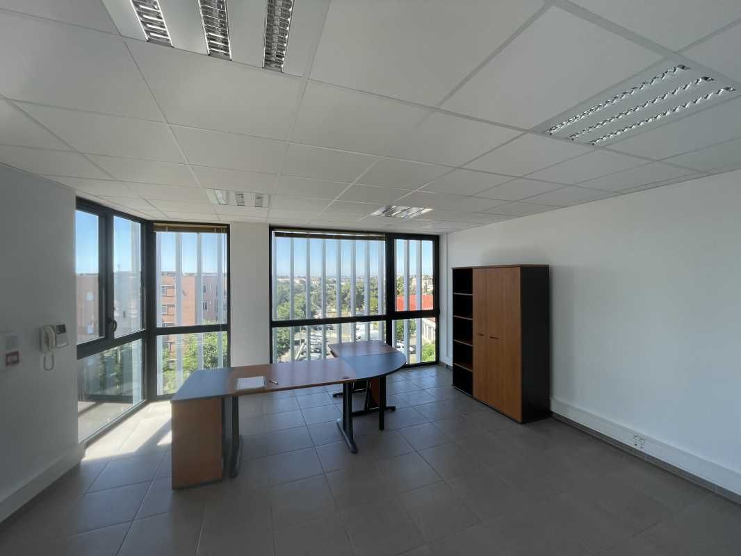 Arthur Loyd vous propose à la location un bureau 