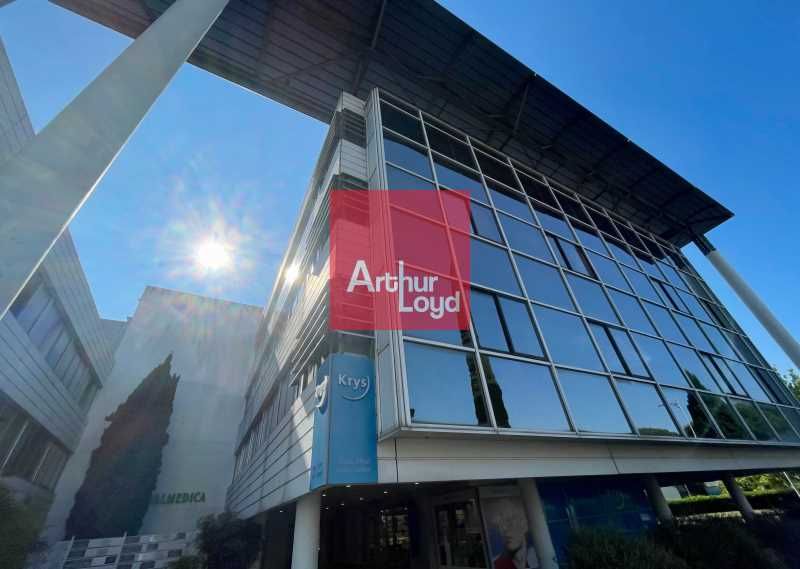 Ce local professionnel de 70 m² à Nîmes, idéaleme