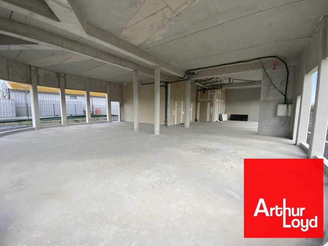 Aux portes de Sète, à proximité du port, d'une ba