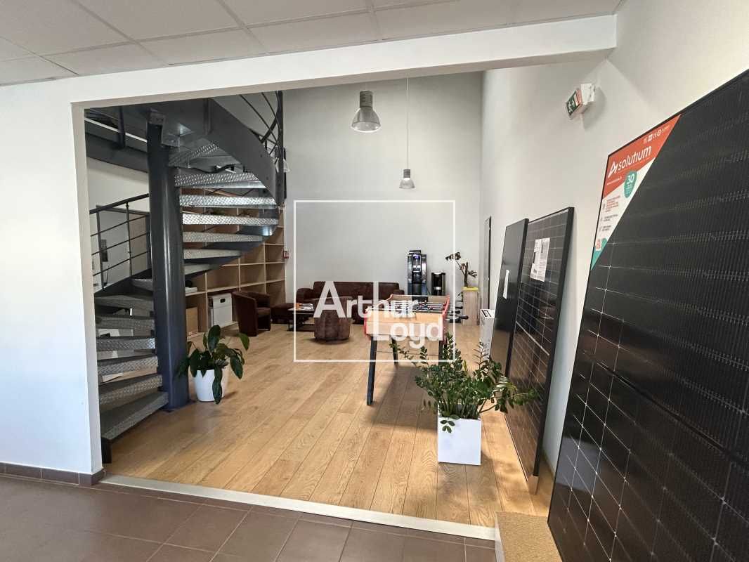 Exclusivité. - Arthur loyd vous propose un bâtime