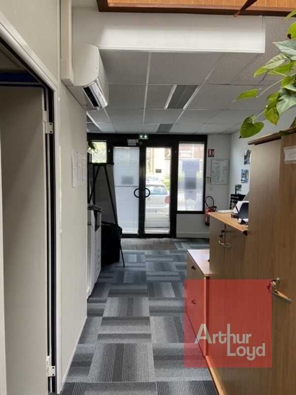 Nous vous proposons des bureaux à la location, en
