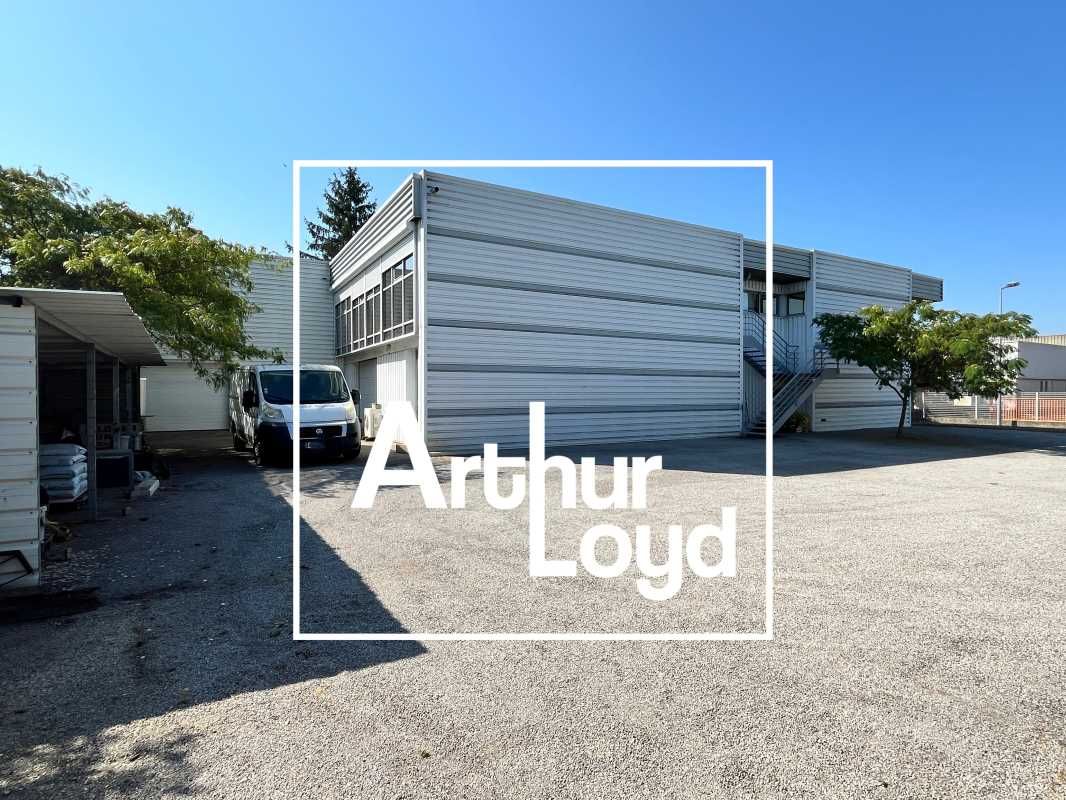 Idéalement situés au coeur de la zone d'activités