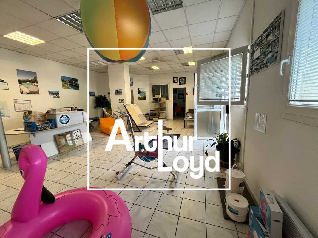 Idéalement situé dans le secteur dynamique de Mar