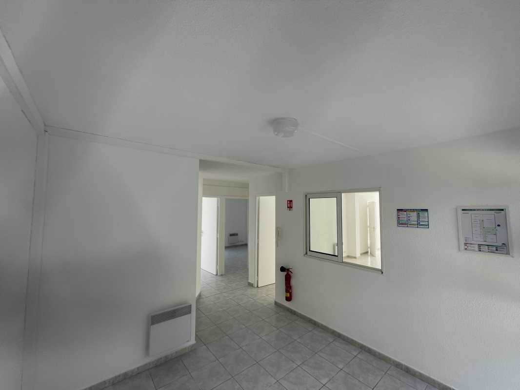 À Béziers, dans un environnement tertiaire en ple