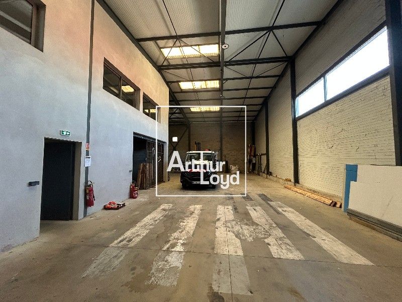 Arthur Loyd vous propose à Perpignan un local d'a