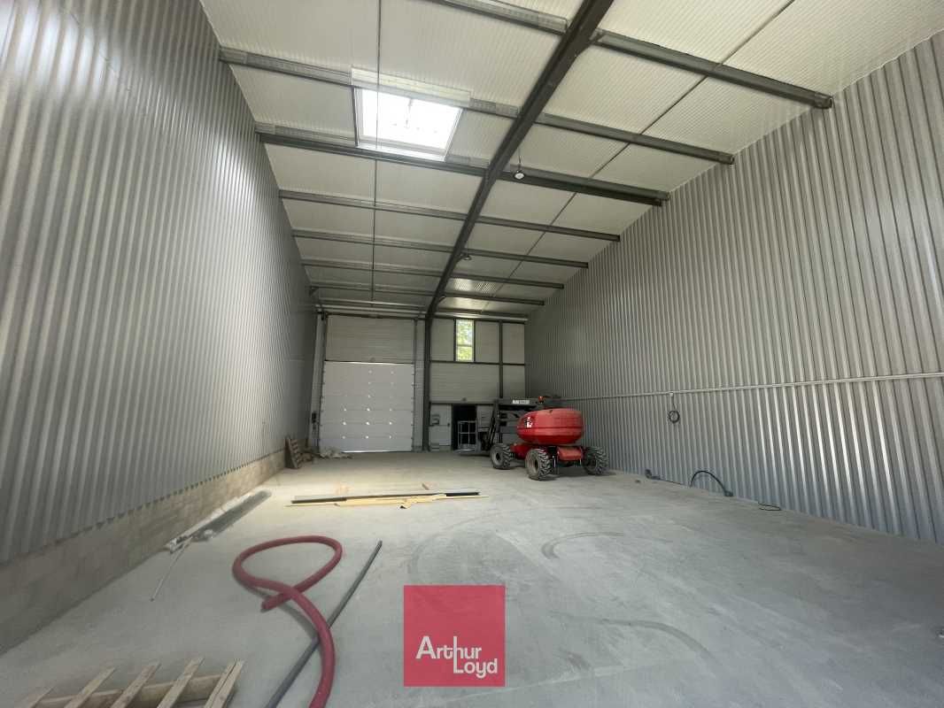 À Béziers, au sein d'un parc d'activités en plein