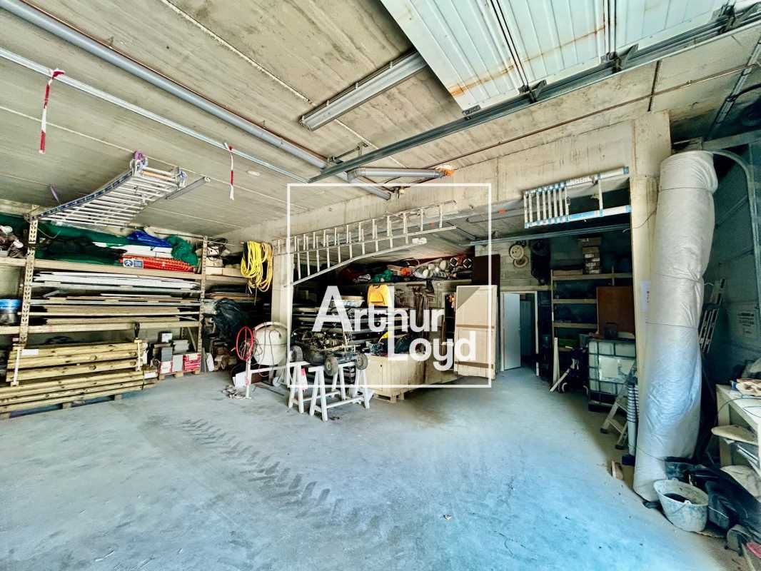 Proche Montpellier et axes autoroutiers, ensemble