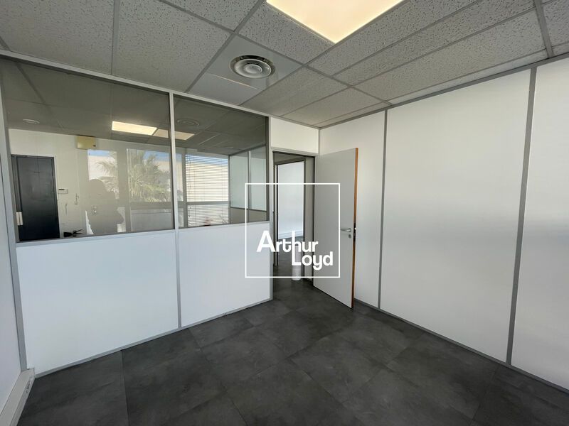 Situés dans le dynamique quartier de Nîmes Ouest,