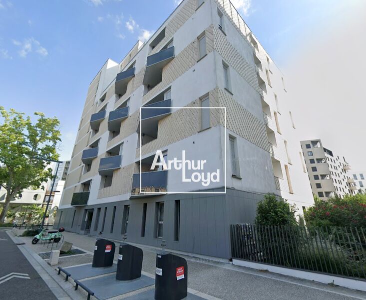 Situés dans le nouveau Ecoquartier de la Cartouch