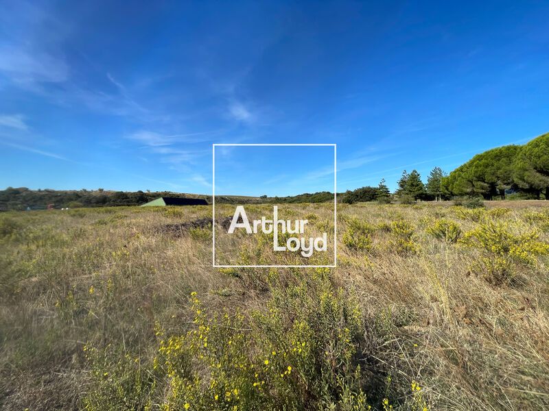 Terrain à vocation économique de 6 392 m2 à vendr