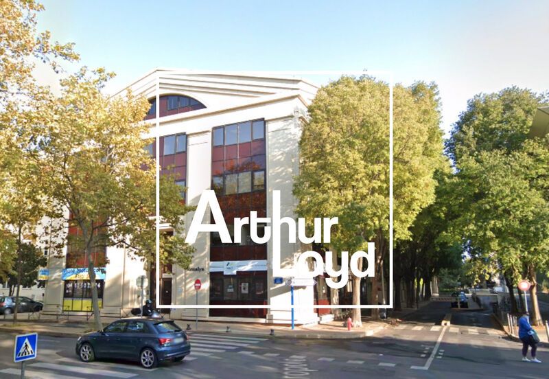 Situé au coeur du quartier emblématique d'Antigon