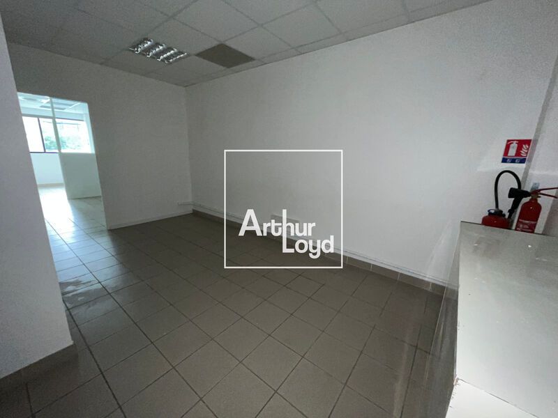 Rare à Bonne Source. Vos bureaux à louer dans le 