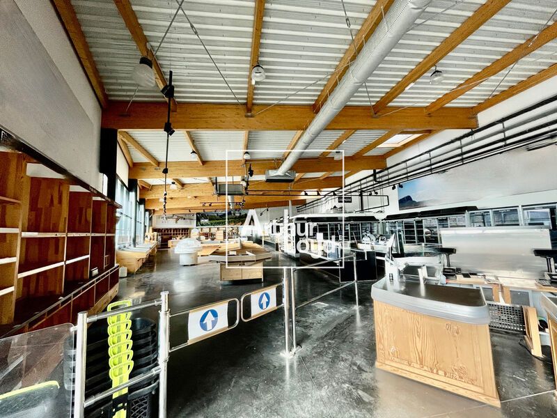 Arthur Loyd Montpellier vous propose un local com