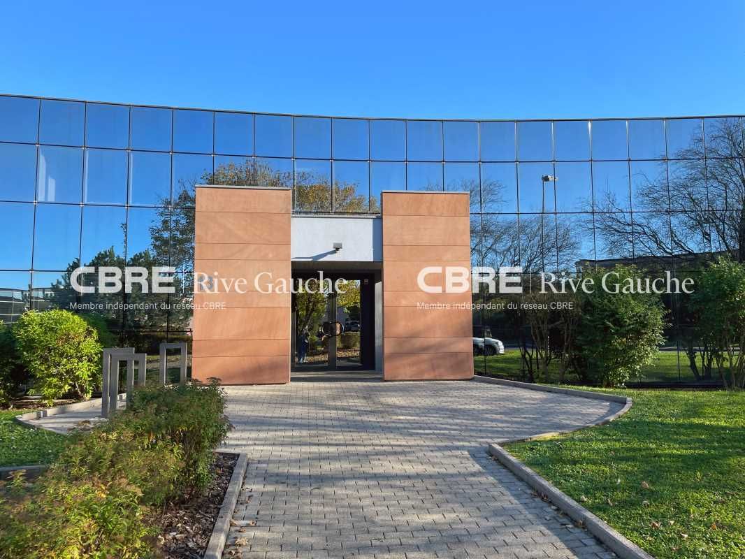 Rive Gauche CBRE vous propose à la location, des 