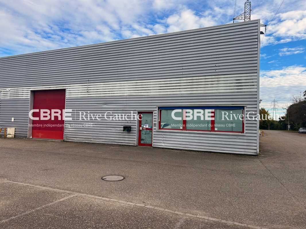 Proche Zone commerciale de la Vigie  Derniers lot