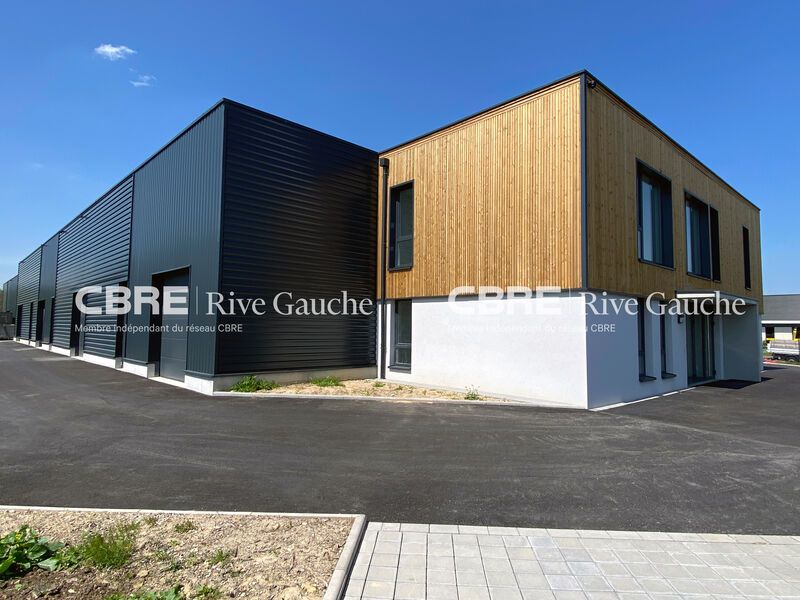 Cellule d'activité disponible à la location, au s