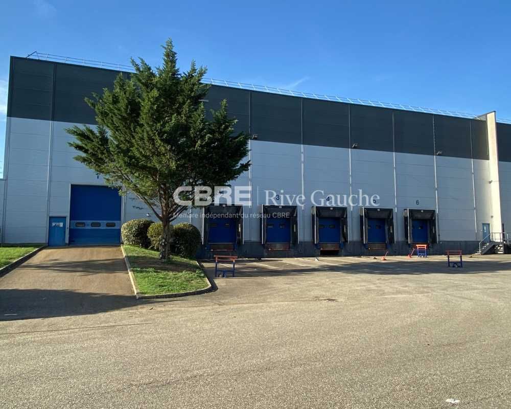 2 Entrepôts Classe A - Zone Eurofret. - PAS  BAT 