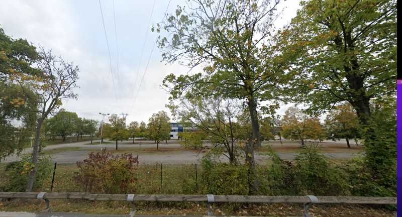 TERRAIN DISPONIBLE DANS LE CADRE D'UN CLÉ-EN-MAIN