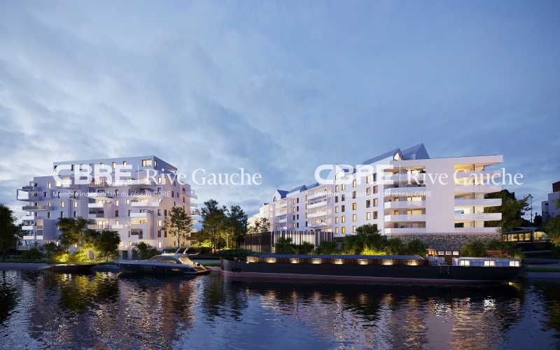 Situés ur un axe passant en direction du Nord de 