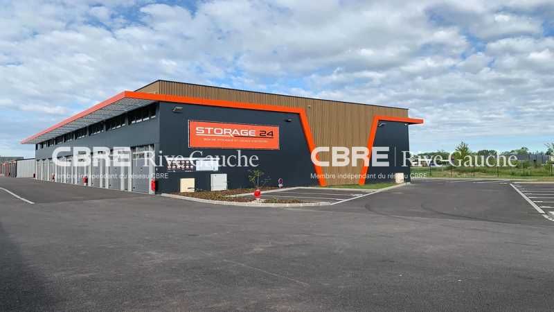 LOTS D'ACTIVITÉS ET BOX DE STOCKAGE  20 cellules 