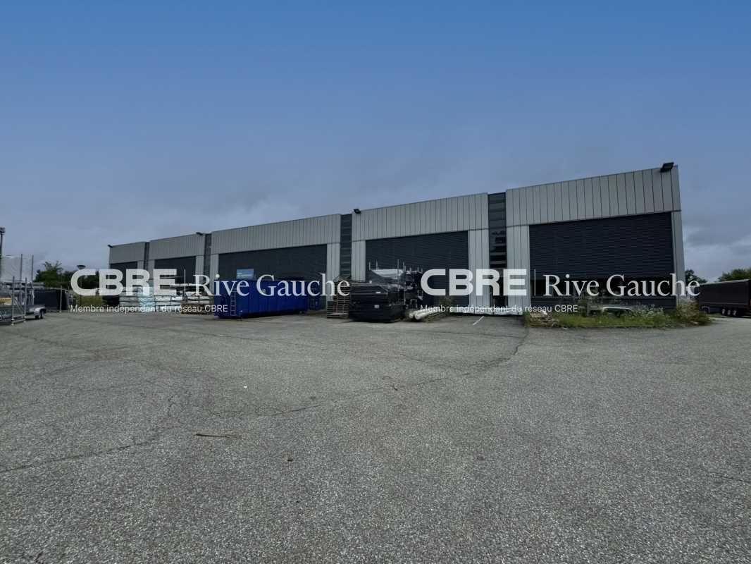 Ensemble immobilier de qualité, bâti en 1999. Exc