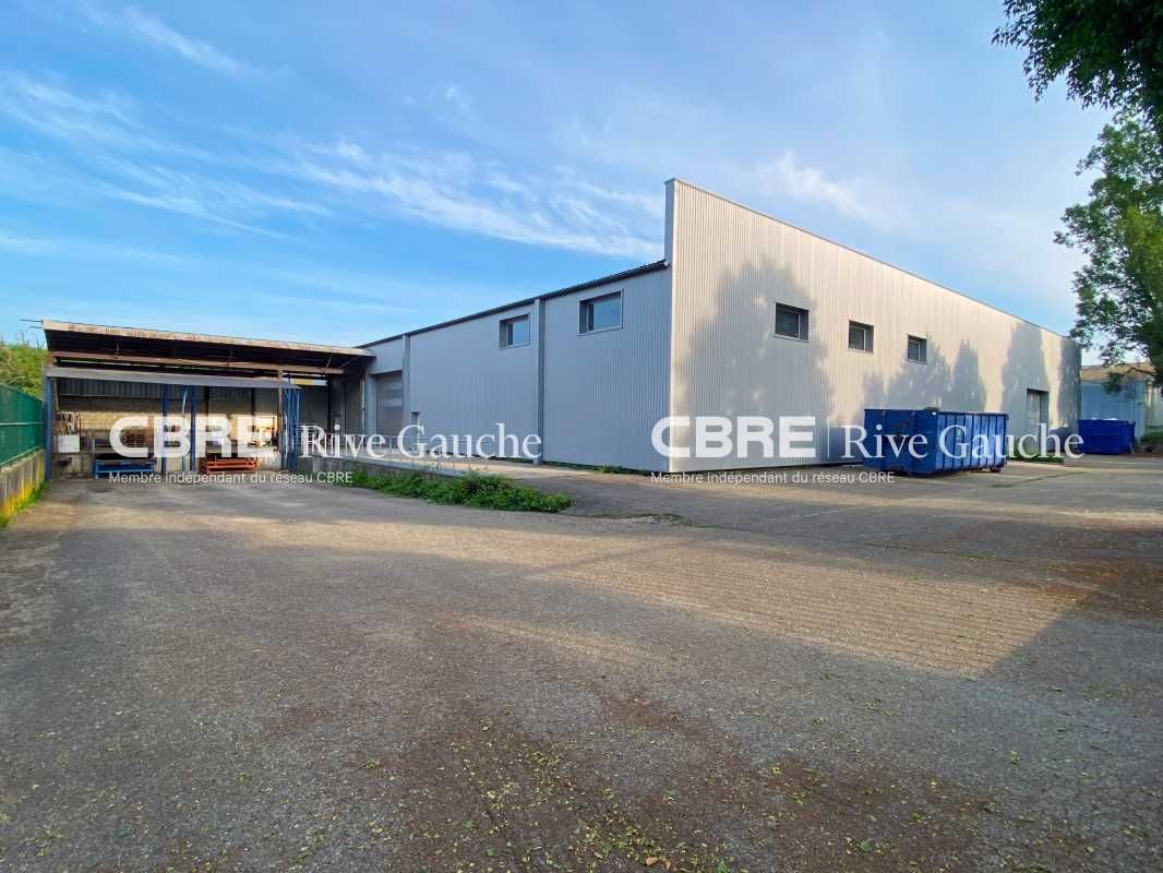 Bâtiment rénové, en bon état d'entretien général.