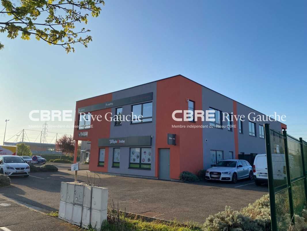 Sur l'axe STRASBOURG - ENTZHEIM - MOLSHEIM, Rive 