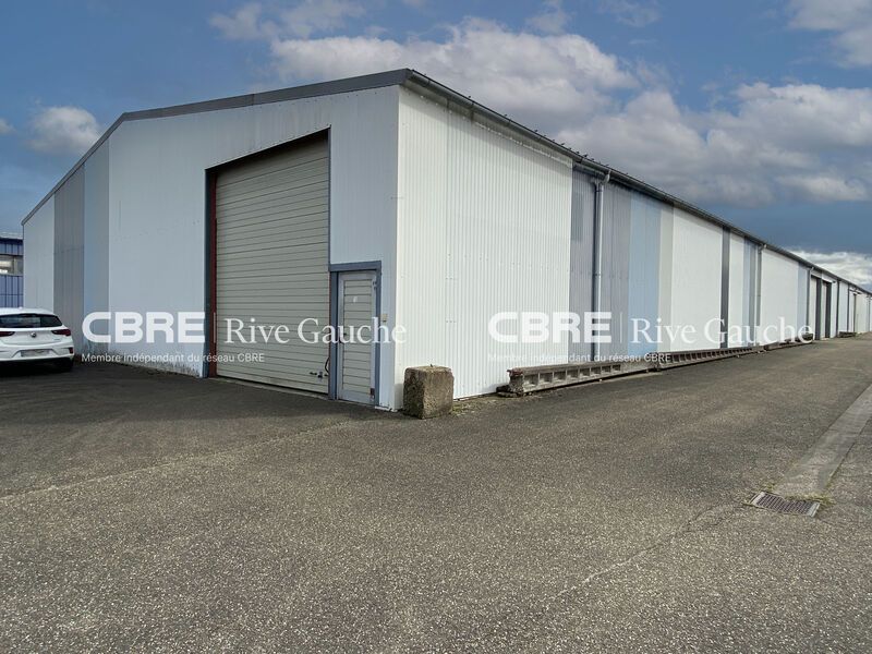 Bâtiment autonome composé de 5 cellules pour un t