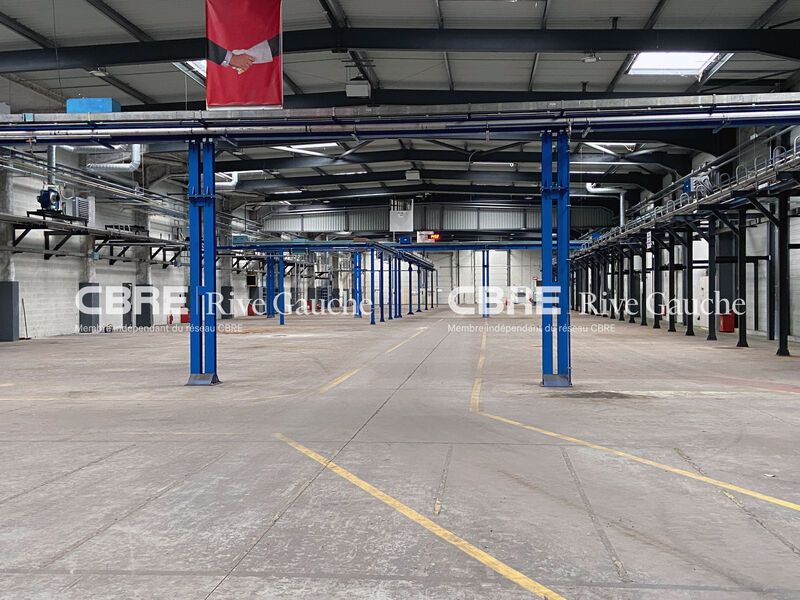 Site industriel rénové, bénéficiant d'une belle r