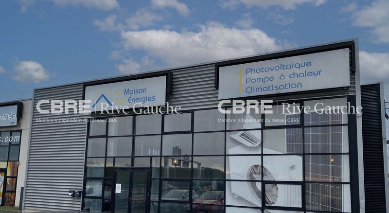 Visible depuis l'autoroute A4, Rive Gauche CBRE v