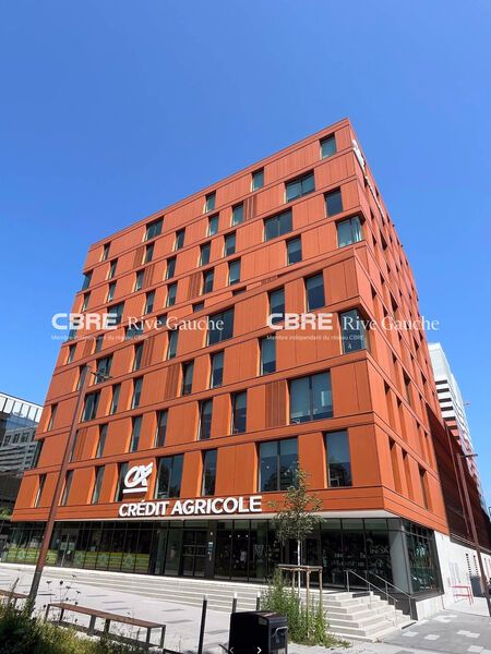 Au sein du dynamique Quartier d'Affaires Internat