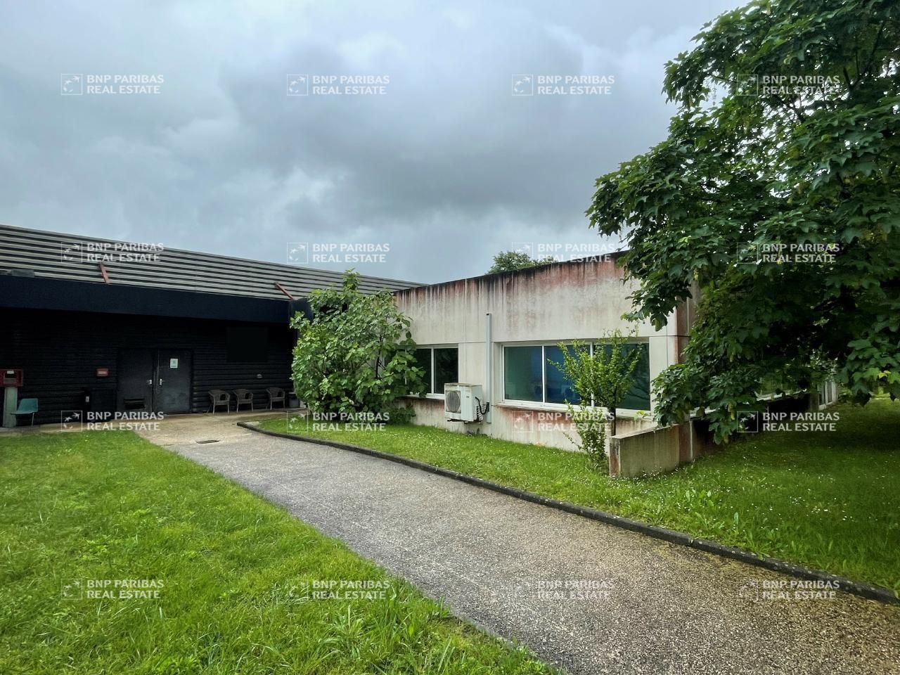 Location Activité 1800 m² non divisibles 33310 Lormont