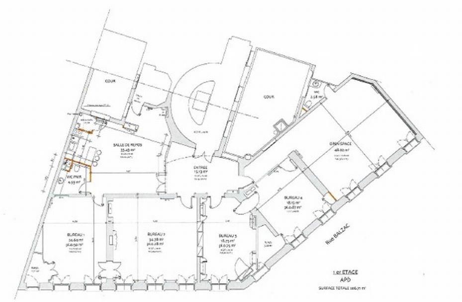 Location bureaux à Paris 75008