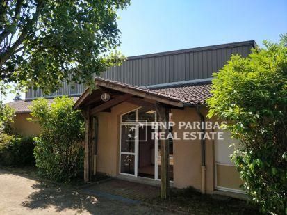 Vente Activité 3100 m² divisibles 69930 Saint-clément-les-places