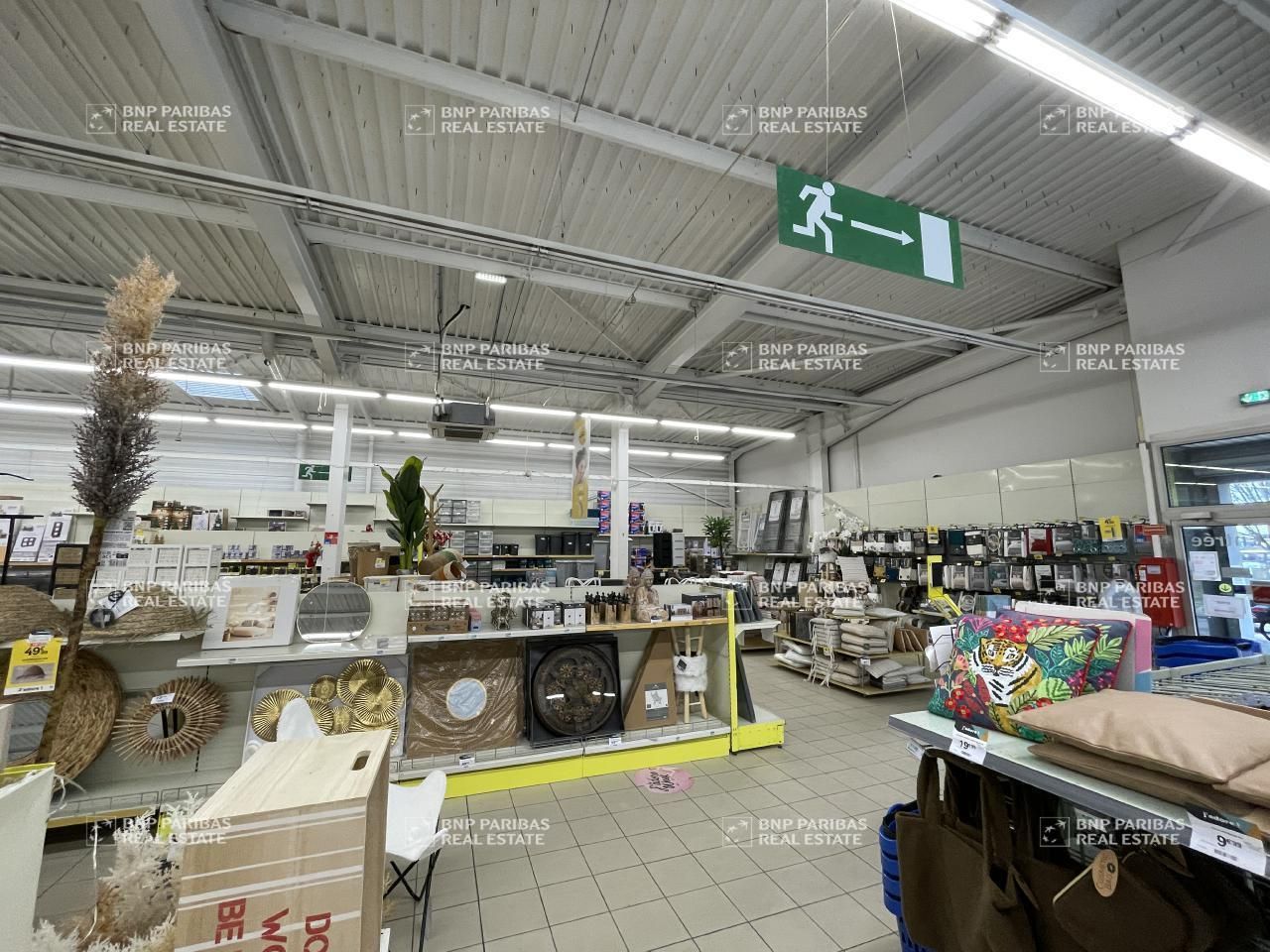 Location Local commercial 1503 m² non divisibles 54520 Laxou